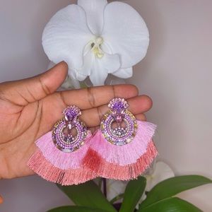 Dazzle Me tassel earring